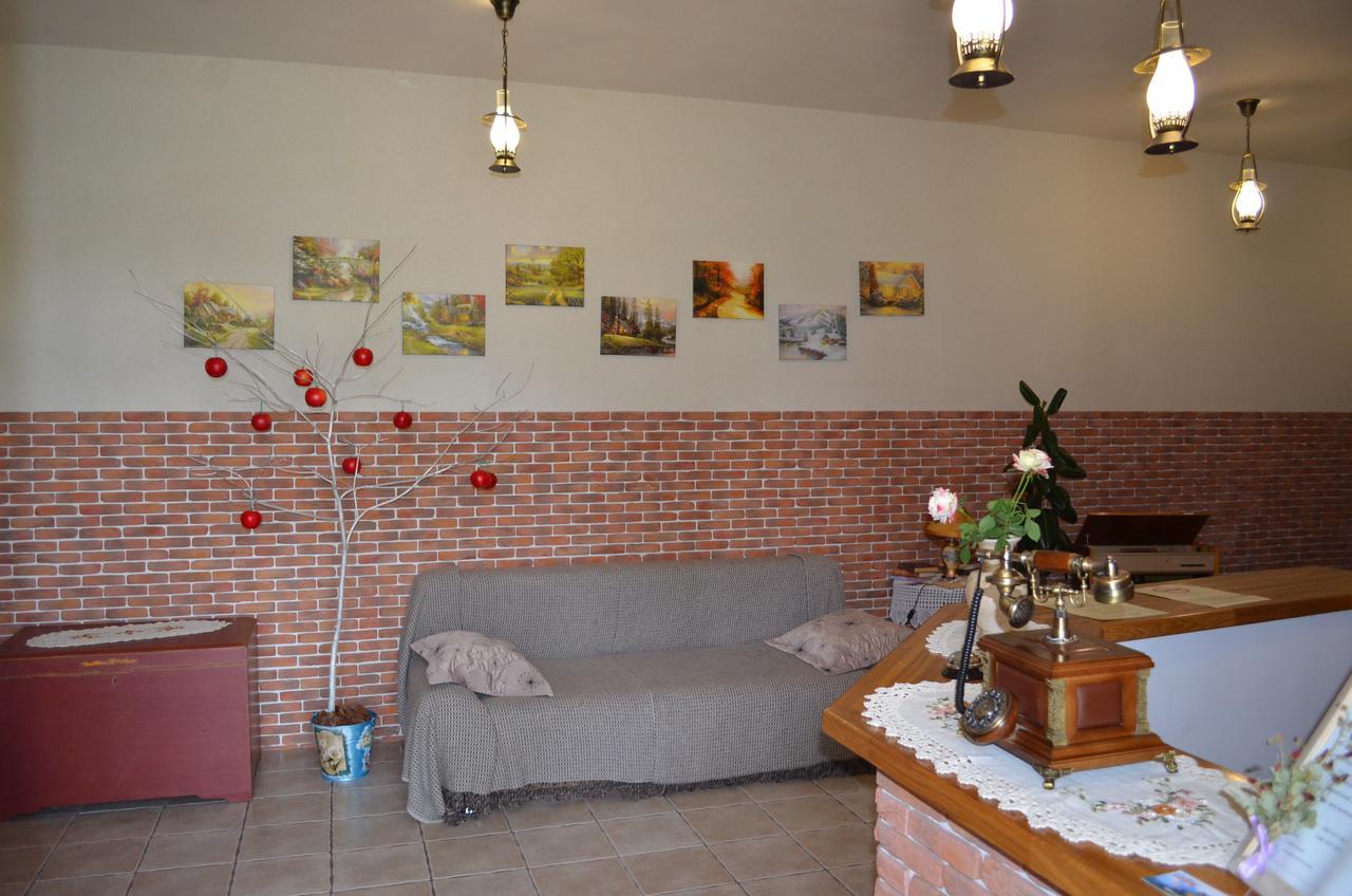 Motel Chalet Vita-Pochtovaya エクステリア 写真